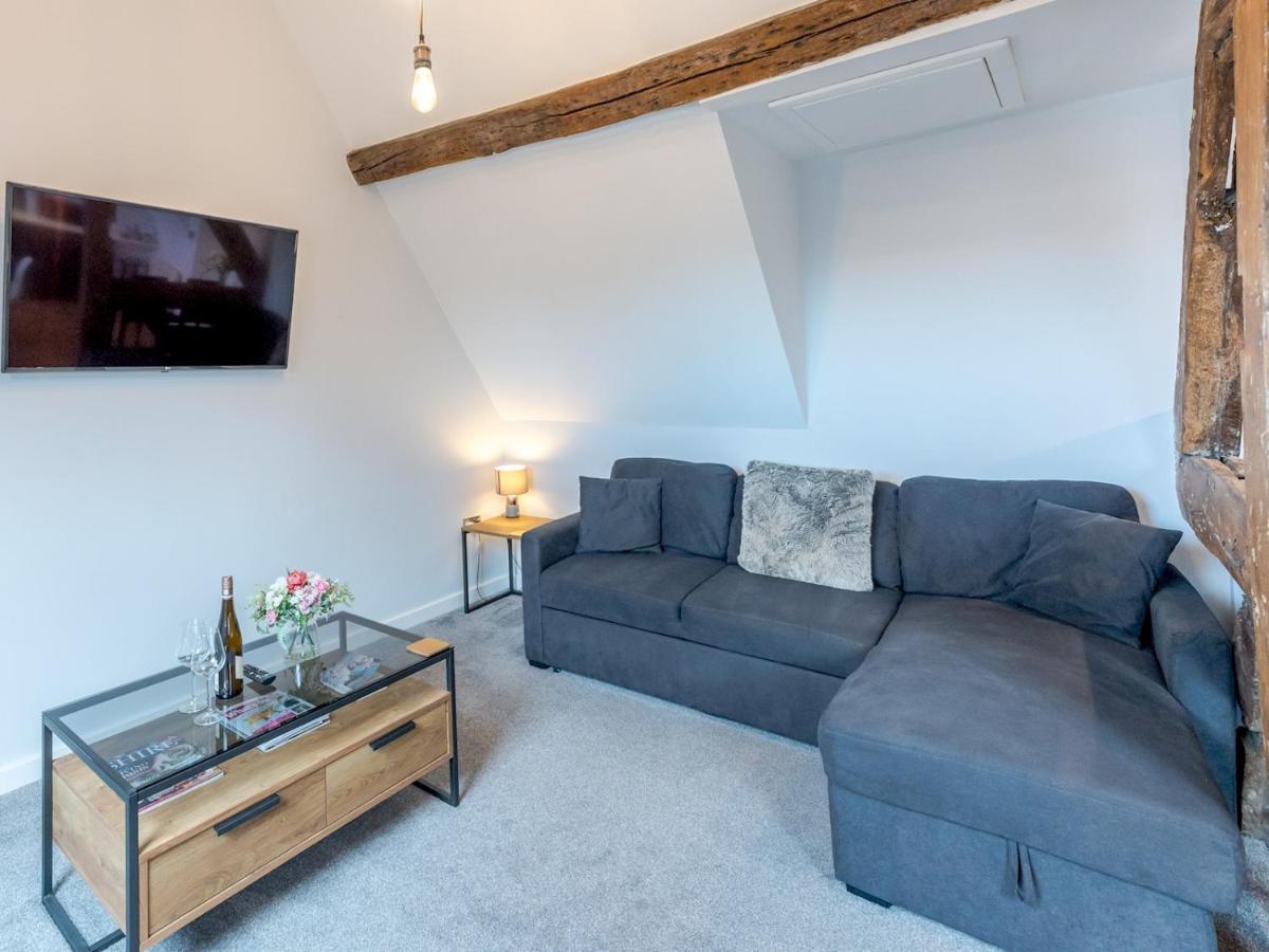 Pass The Keys 5C Charming Town Centre Apartment With Roof Top Views Shrewsbury Exteriör bild